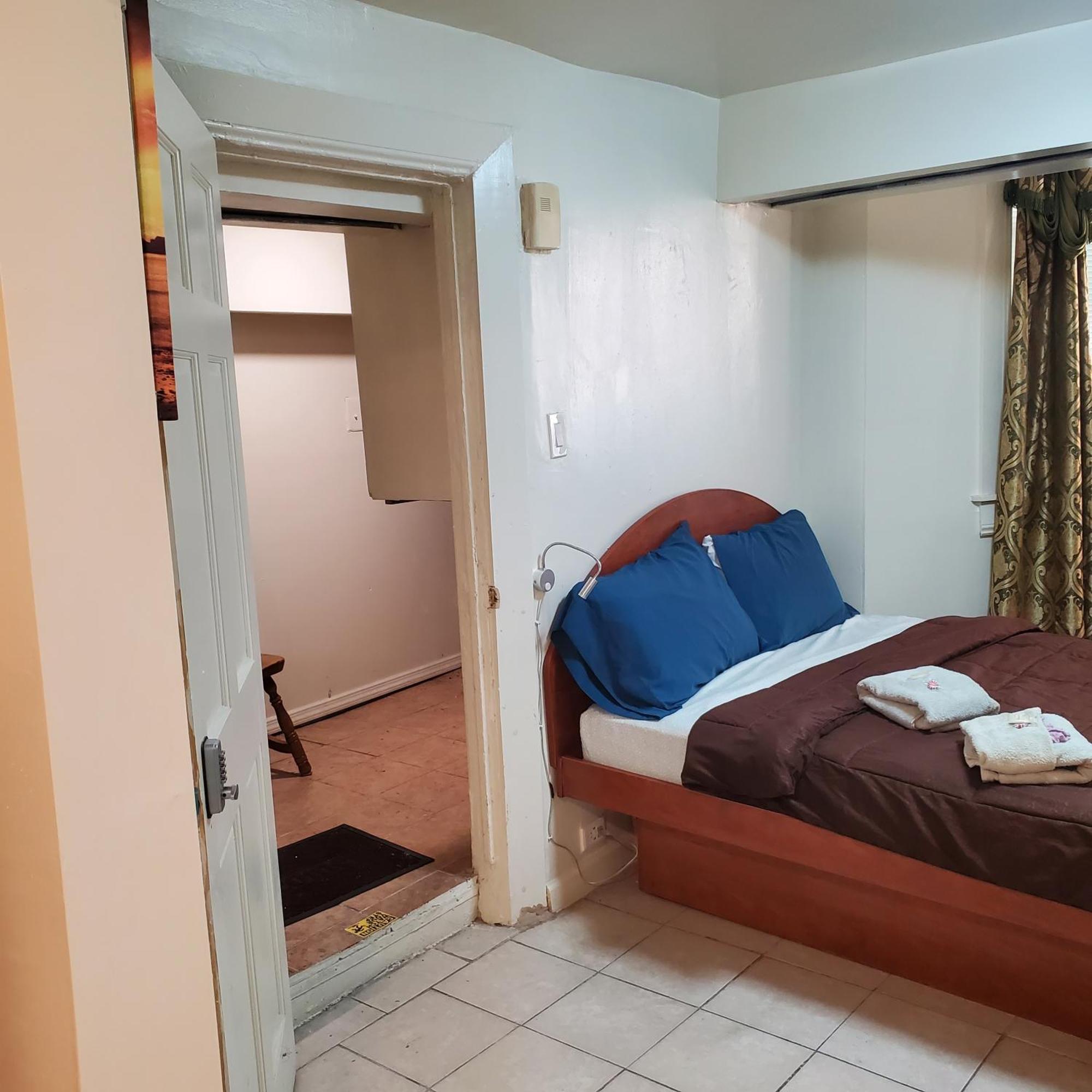 Studio And One Bedroom Apartments Nova Iorque Exterior foto